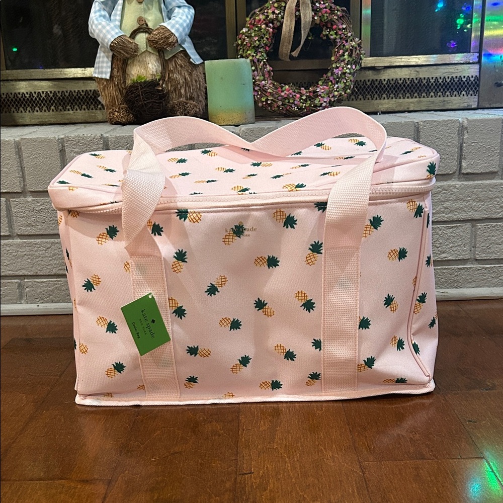 Kate Spade Pink Pineapple-Print Travel Tote (NWT)
